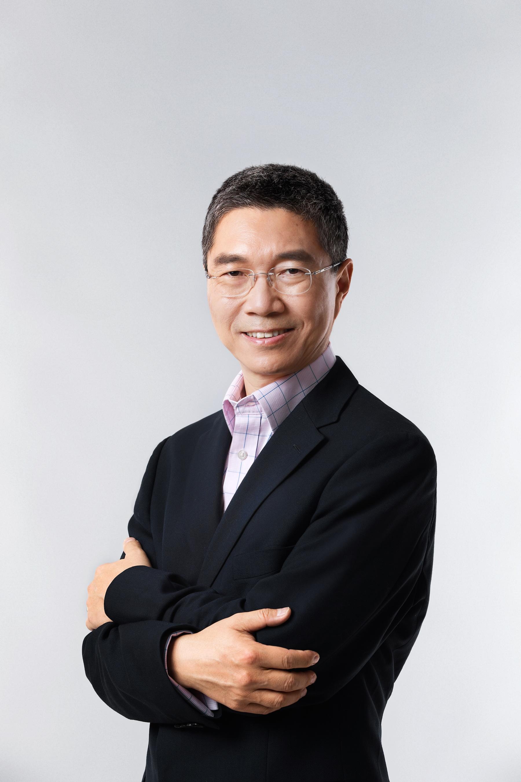 3. 猿編程科學(xué)顧問(wèn)、 約翰霍普金斯大學(xué)計(jì)算機(jī)博士、原谷歌資深研究員吳軍博士_gaitubao_.jpg